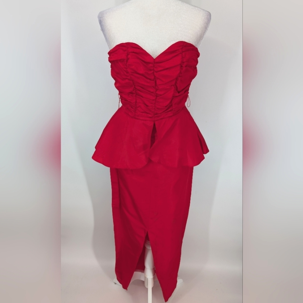 Vintage 80s Roberta California Red Strapless Sweetheart Peplum Cocktail Gown 7/8